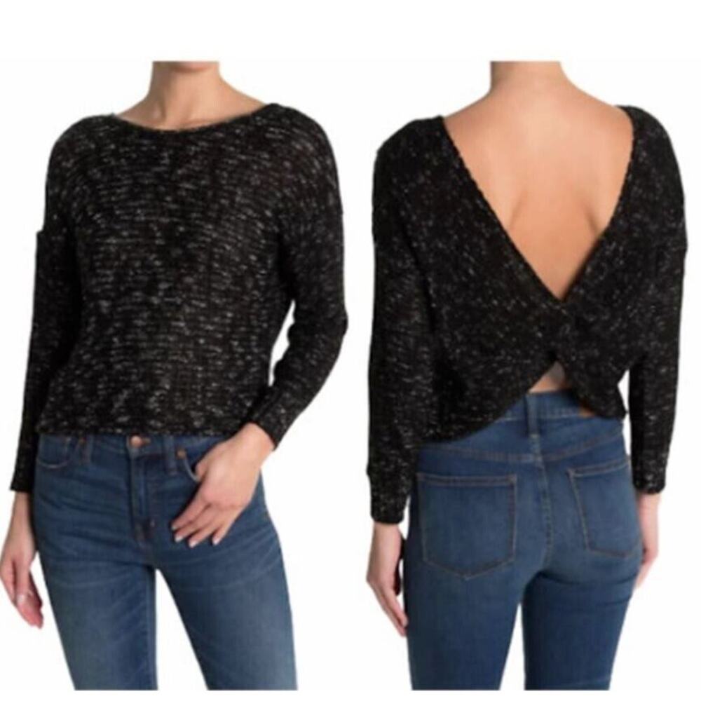 Abound Women's Twist Back Sweater In Black & White Size Medium RK447705MI